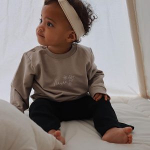 Sweater daisy met naam