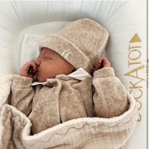 Babypakje met kraag velours camel