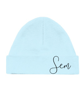 Babymutsje licht blauw met naam
